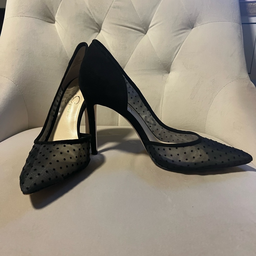 Jessica Simpson Black Pumps